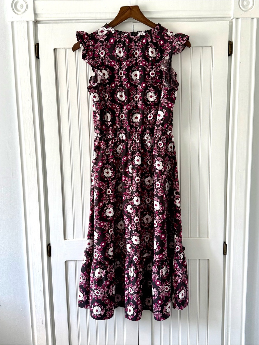 LOFT Outlet Floral V-Neck Ruffle Sleeve Maxi Dress - XS - Picture 8 of 10